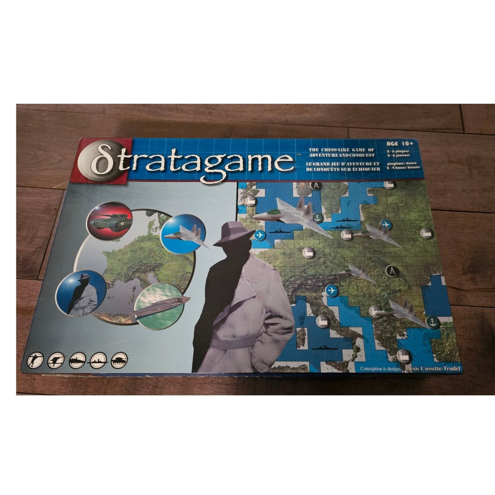 Stratagame‎ The Chess Like Game of Strategy and Conquest Board Game Ages 10+